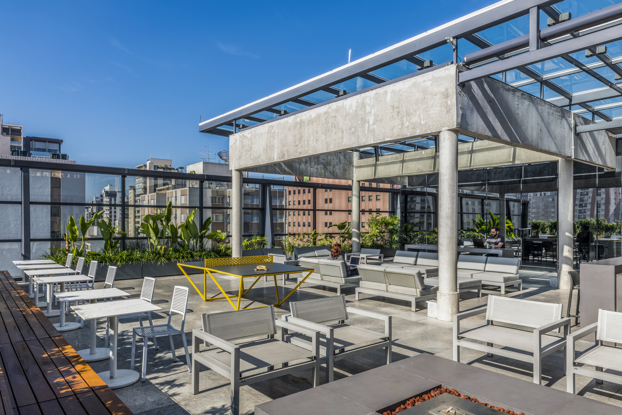 圣保罗C6银行办事处设计-28