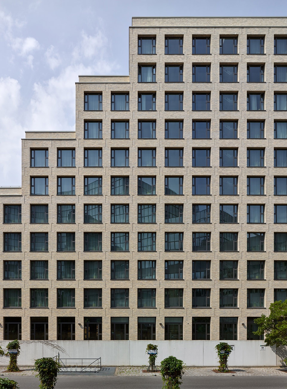 柏林姐妹楼丨德国柏林丨Max Dudler-23