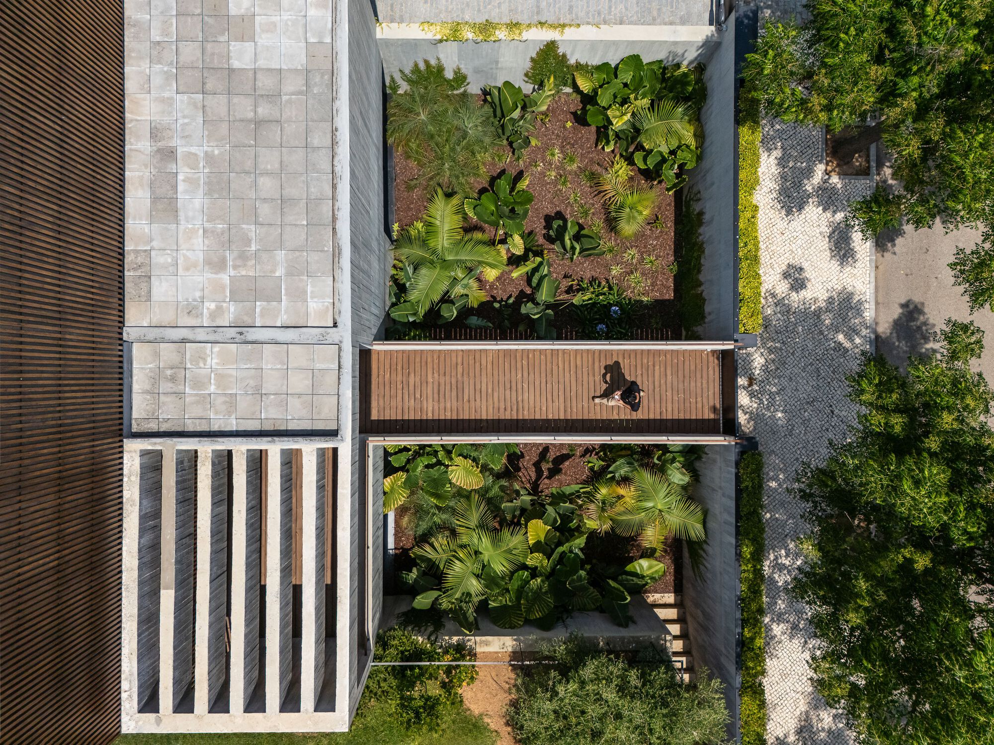 科利纳斯庄园丨葡萄牙丨Atelier Data-31