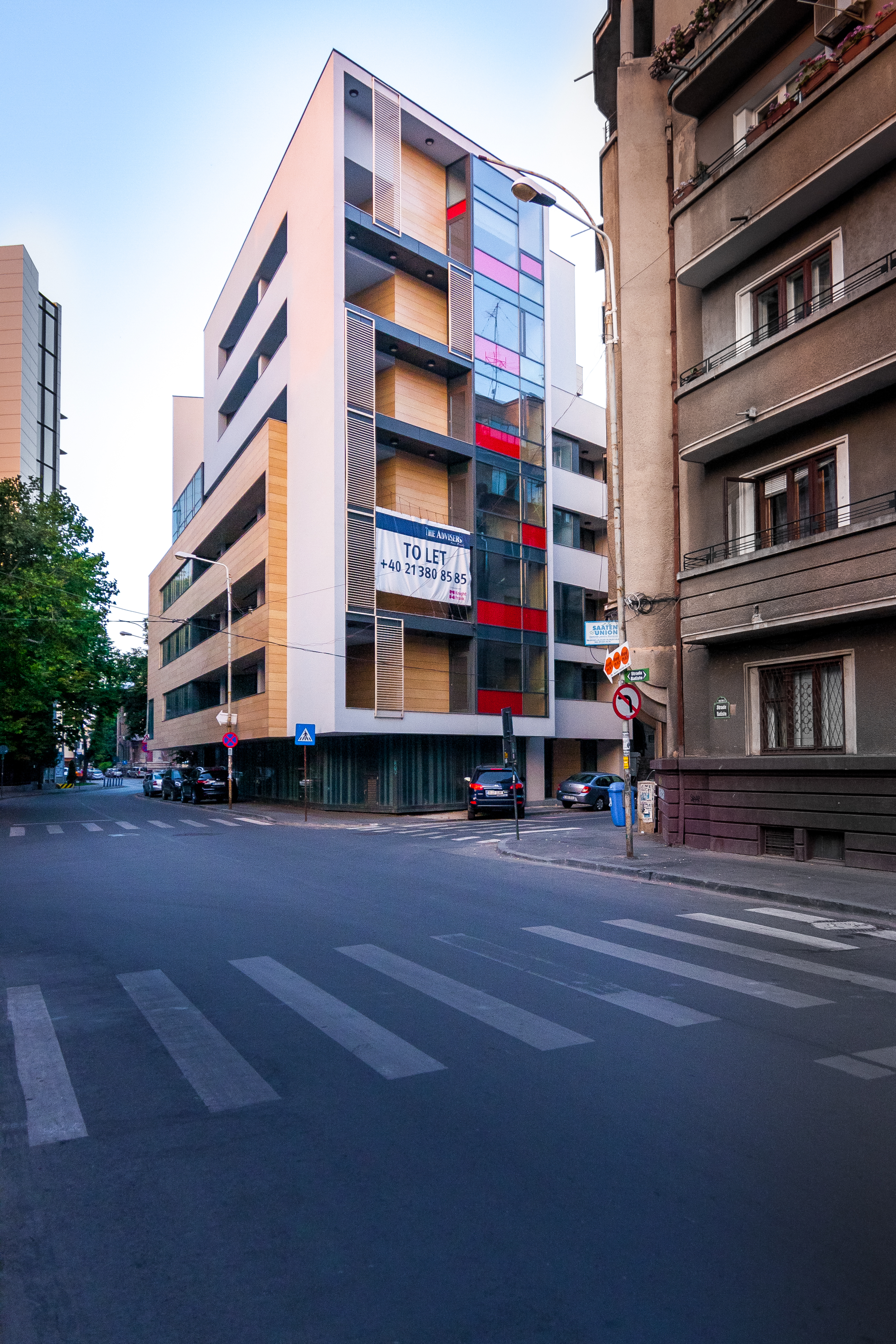 urb@nof office | 2011 年罗马尼亚建筑奖得主 多功能办公住宅设计-31