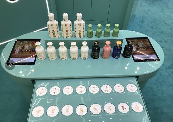 Gucci beauty outpost in TR China-4