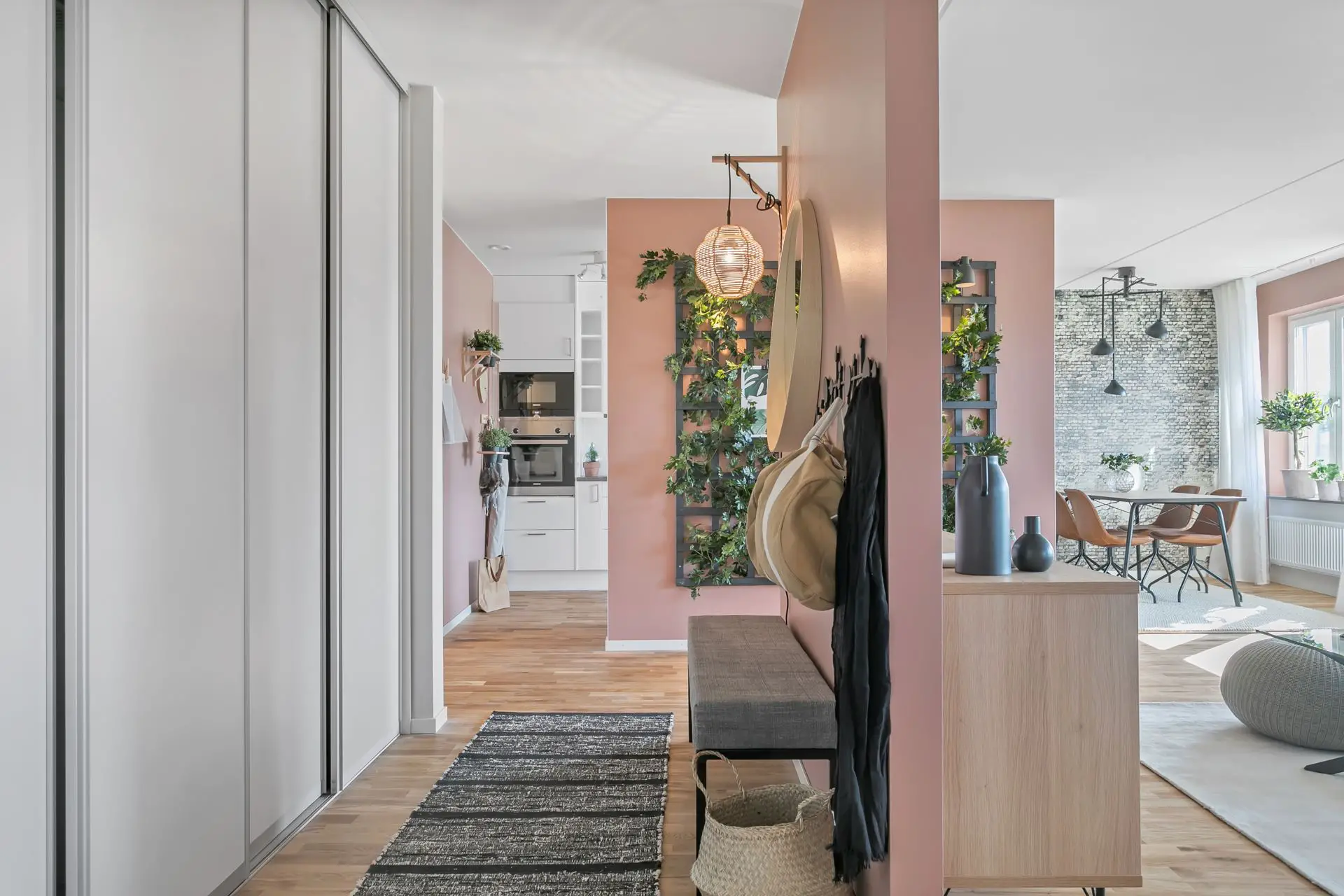 瑞典新公寓的英伦风设计 | 印度马哈达维的时尚色彩-17