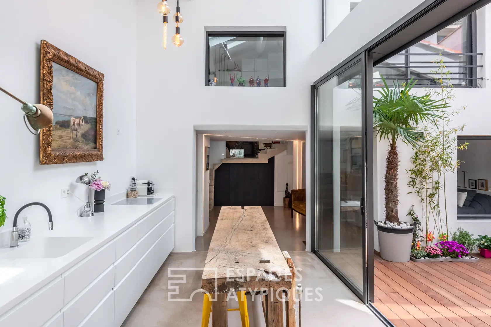 "马赛尔旧木工坊改造的明亮设计 Loft"-5