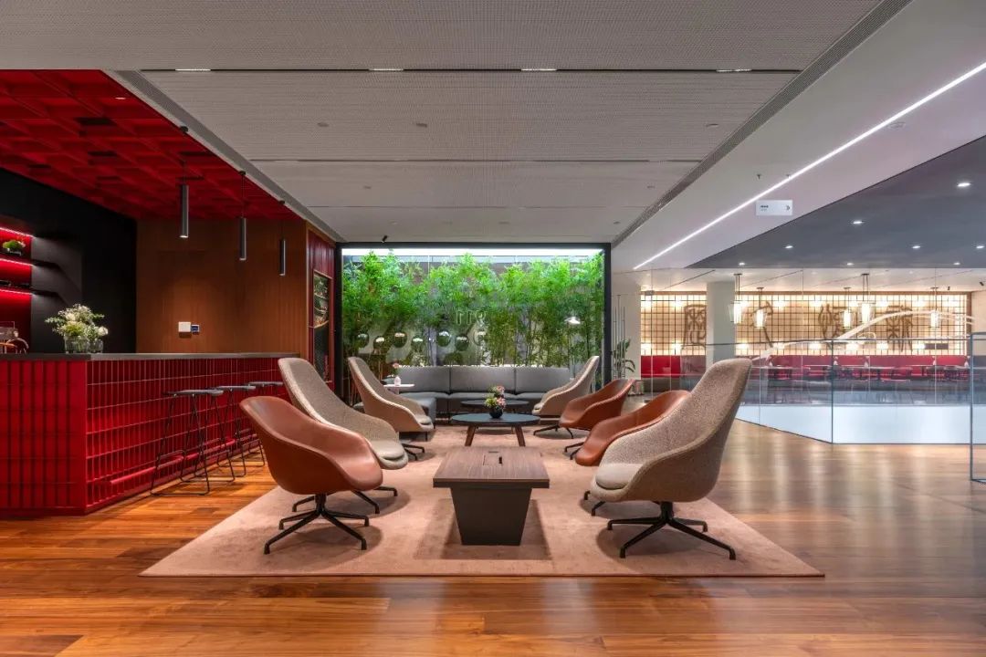 西安浐灞保时捷中心丨中国西安丨Gensler 和 Porsche-5