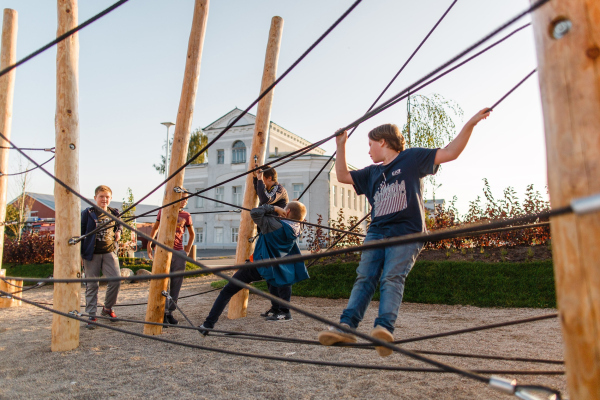 加夫里洛夫波萨德市中心发展概念丨俄罗斯丨SPACES,作者团队含库普里亚诺夫等-79
