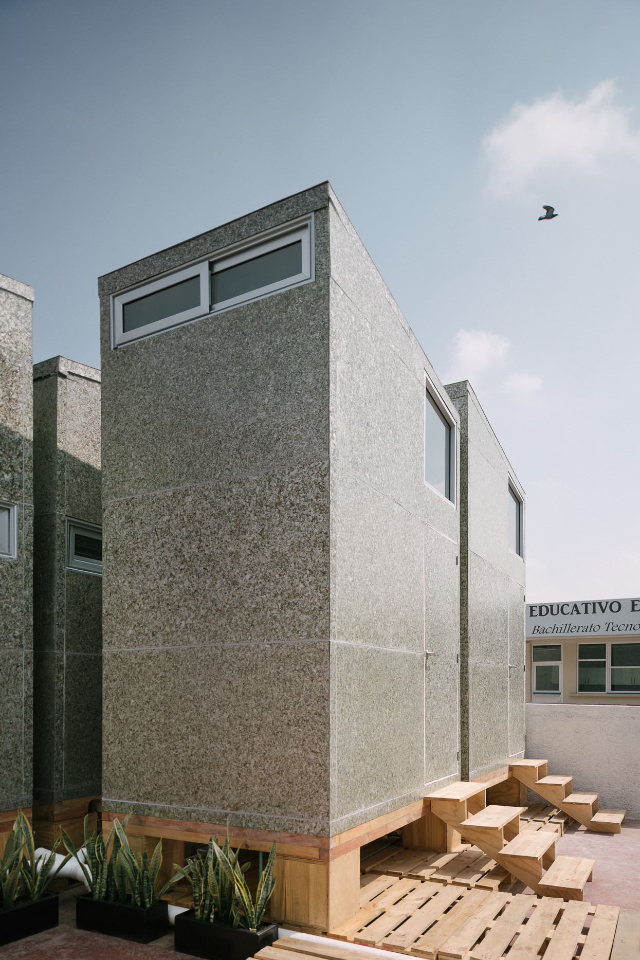 Temporary Pavilion for Healthcare Workers / Revolution-42