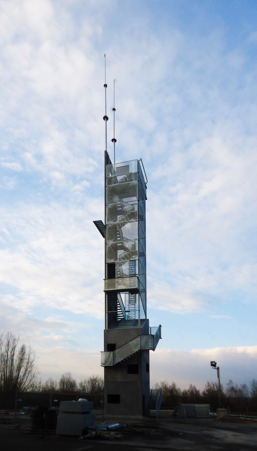 简约功能,环保节能的消防站设计-76