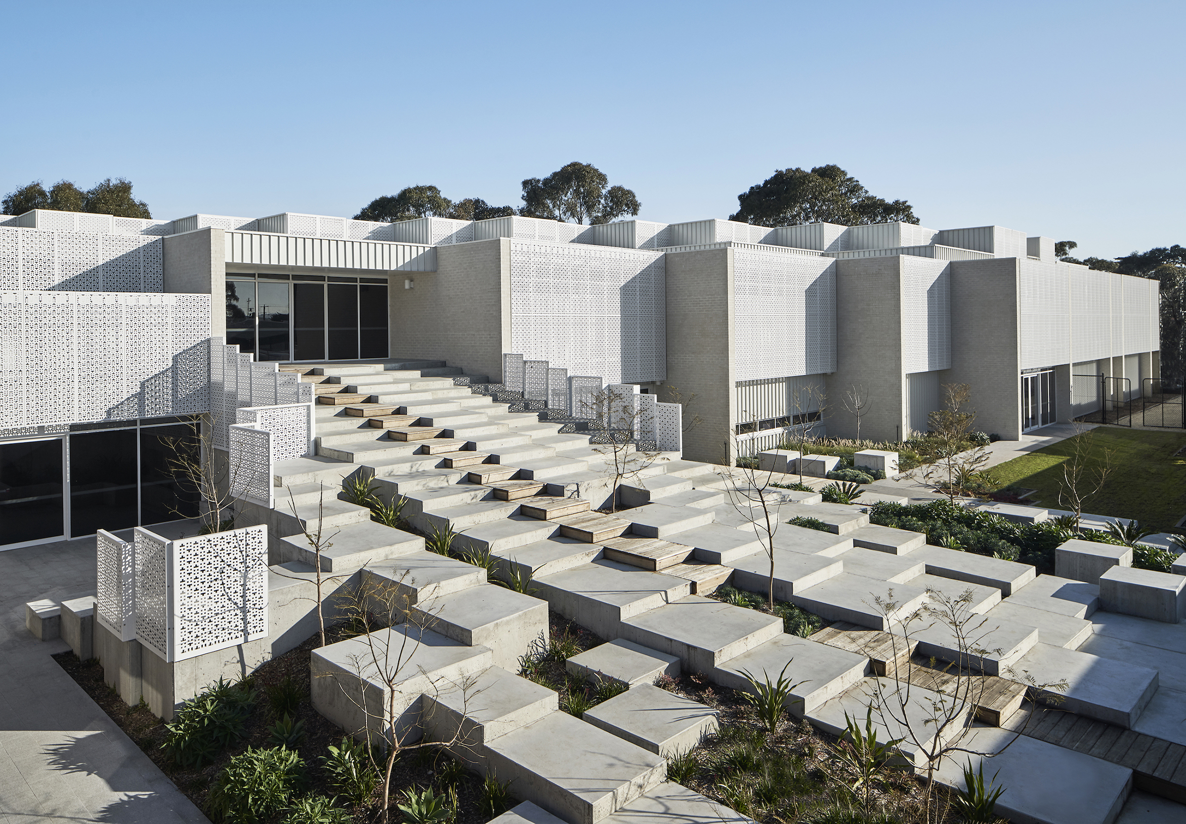 创意景观学习空间 · “巨人之路”融入圣弗朗西斯泽维尔学院-4