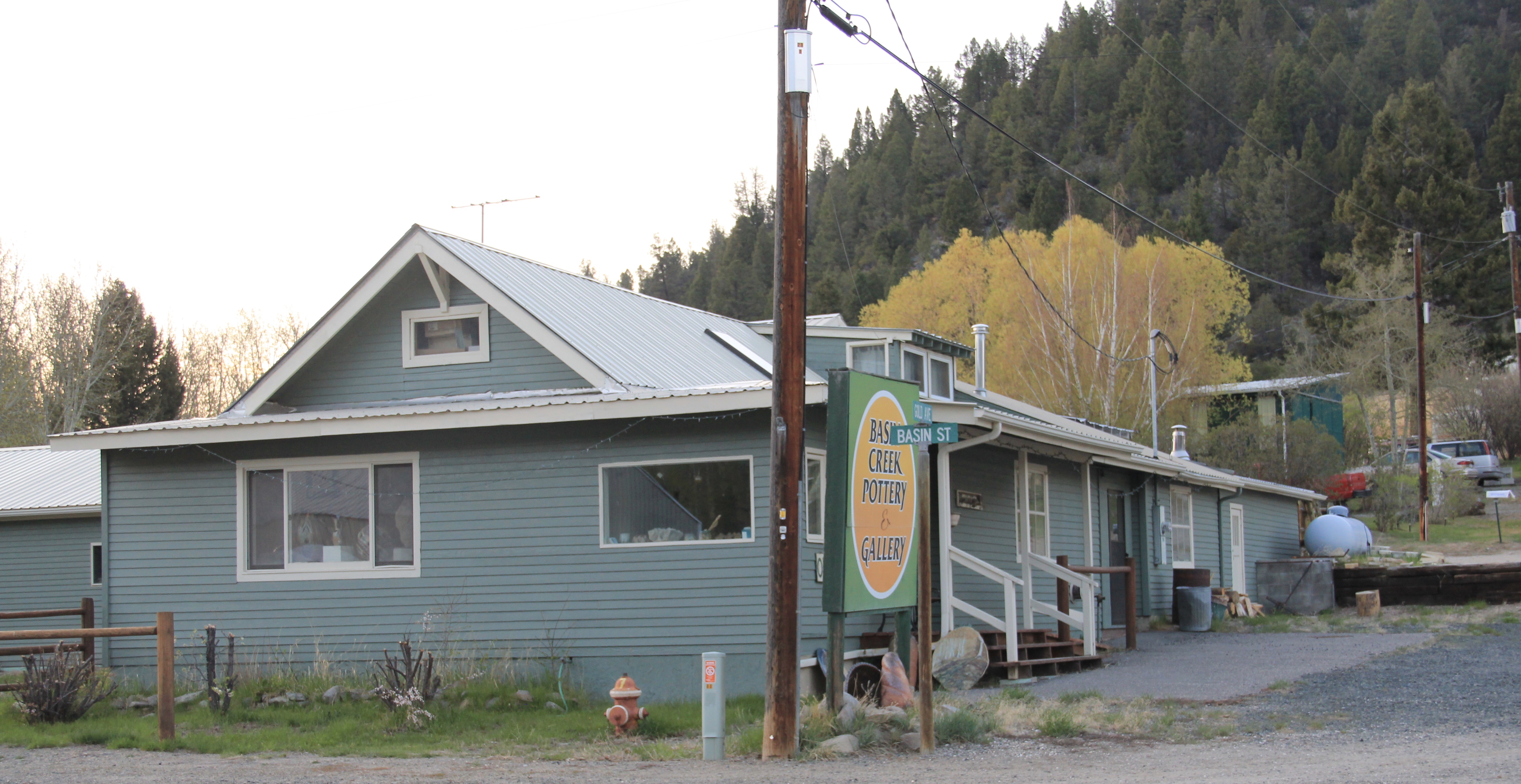 Basin相关建筑（学校,教堂,陶艺画廊等）丨美国蒙大拿-19