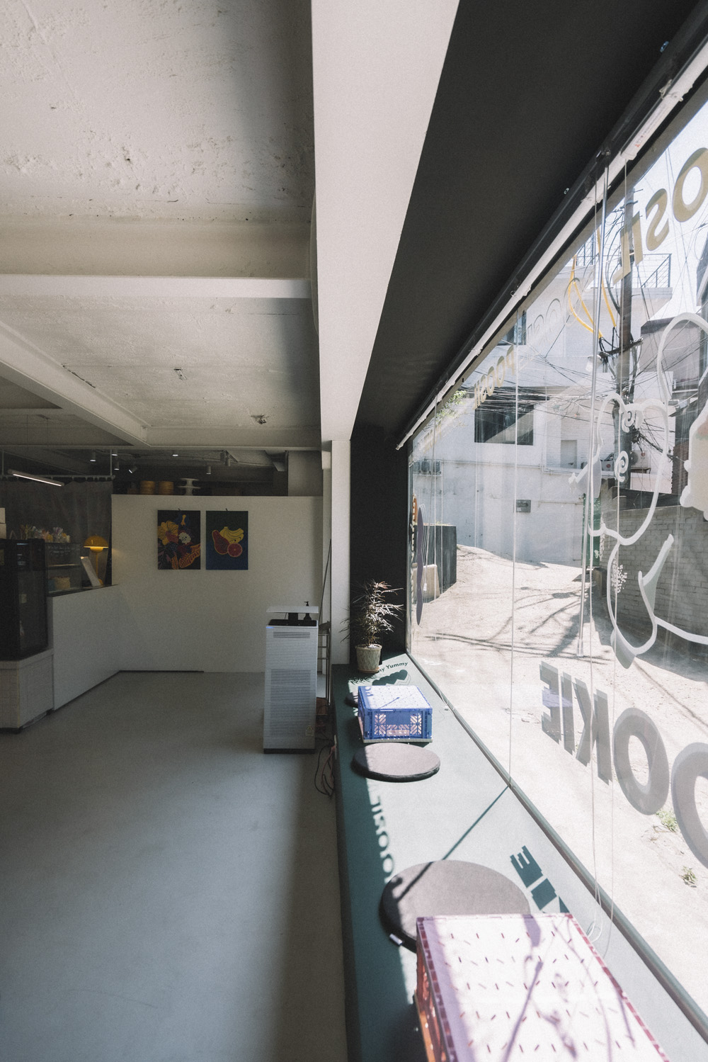 简约现代 9 坪蛋糕店 打造黑白色调氛围-20