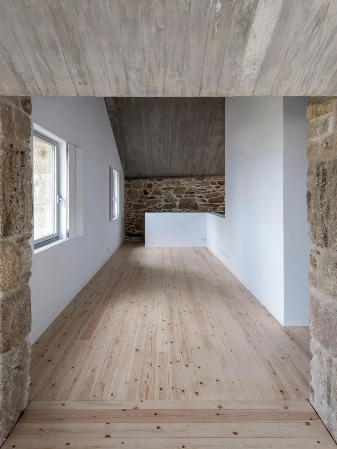 穆罗斯房子改造，废墟上的新生  Fuertes Penedo arquitectos-36