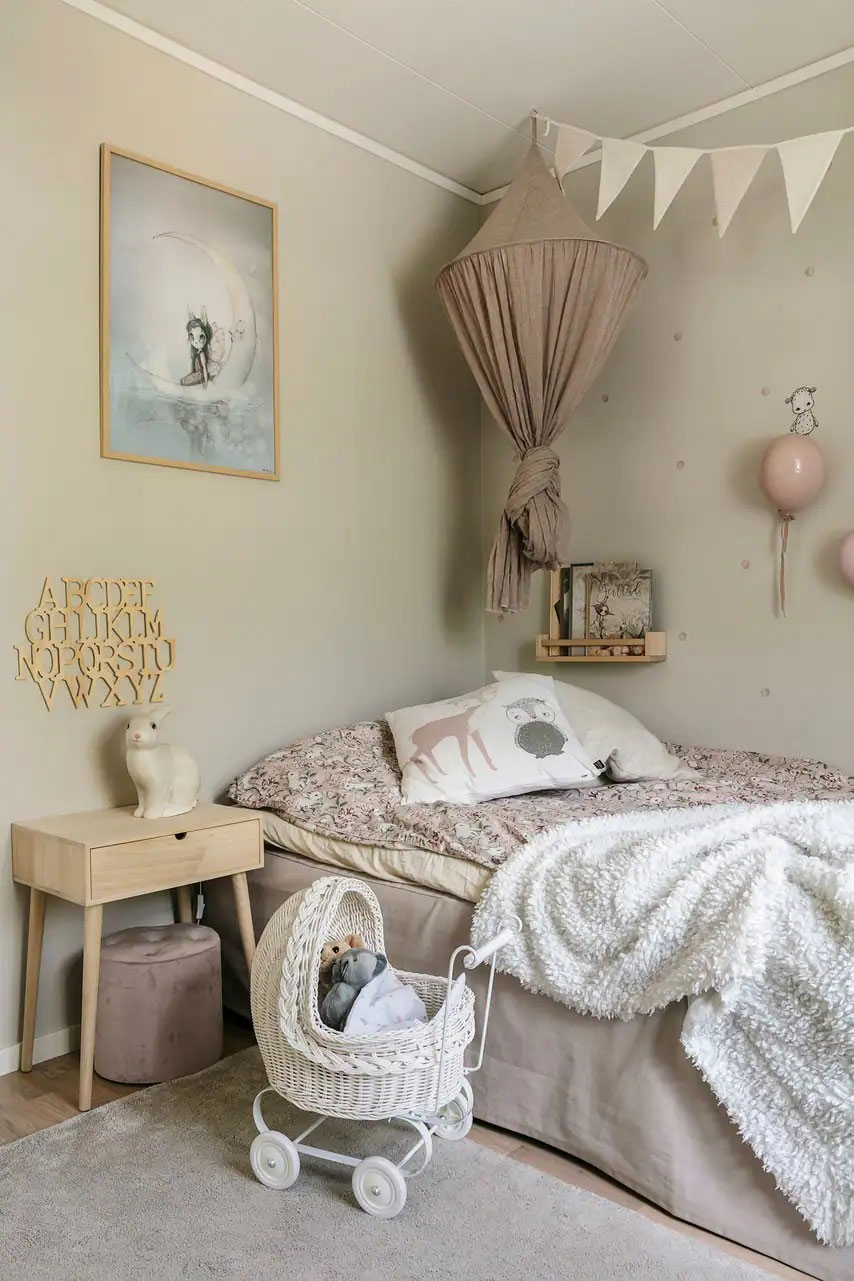 瑞典白色梦幻小屋 | 现代内饰与传统外观的完美结合-11