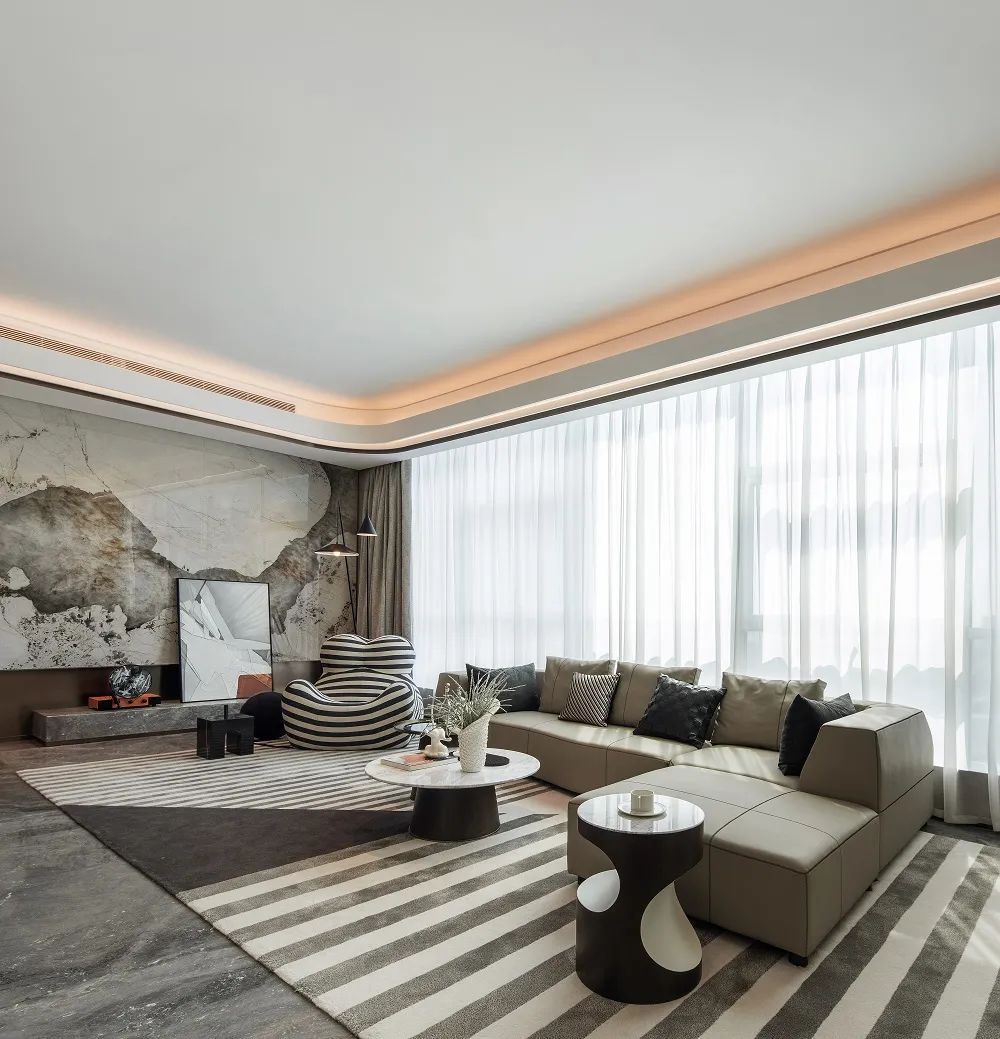 深圳前海之湾现代轻奢梦想之家丨中国深圳丨RWD-30