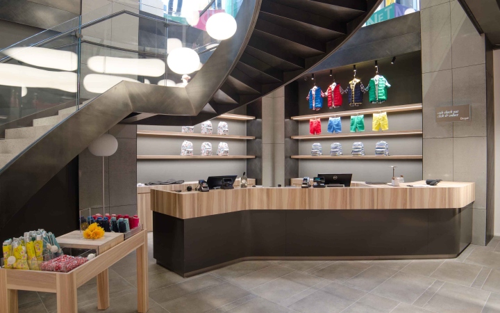 伦敦 Benetton 旗舰店 | 数字化艺术与自然的完美融合-23