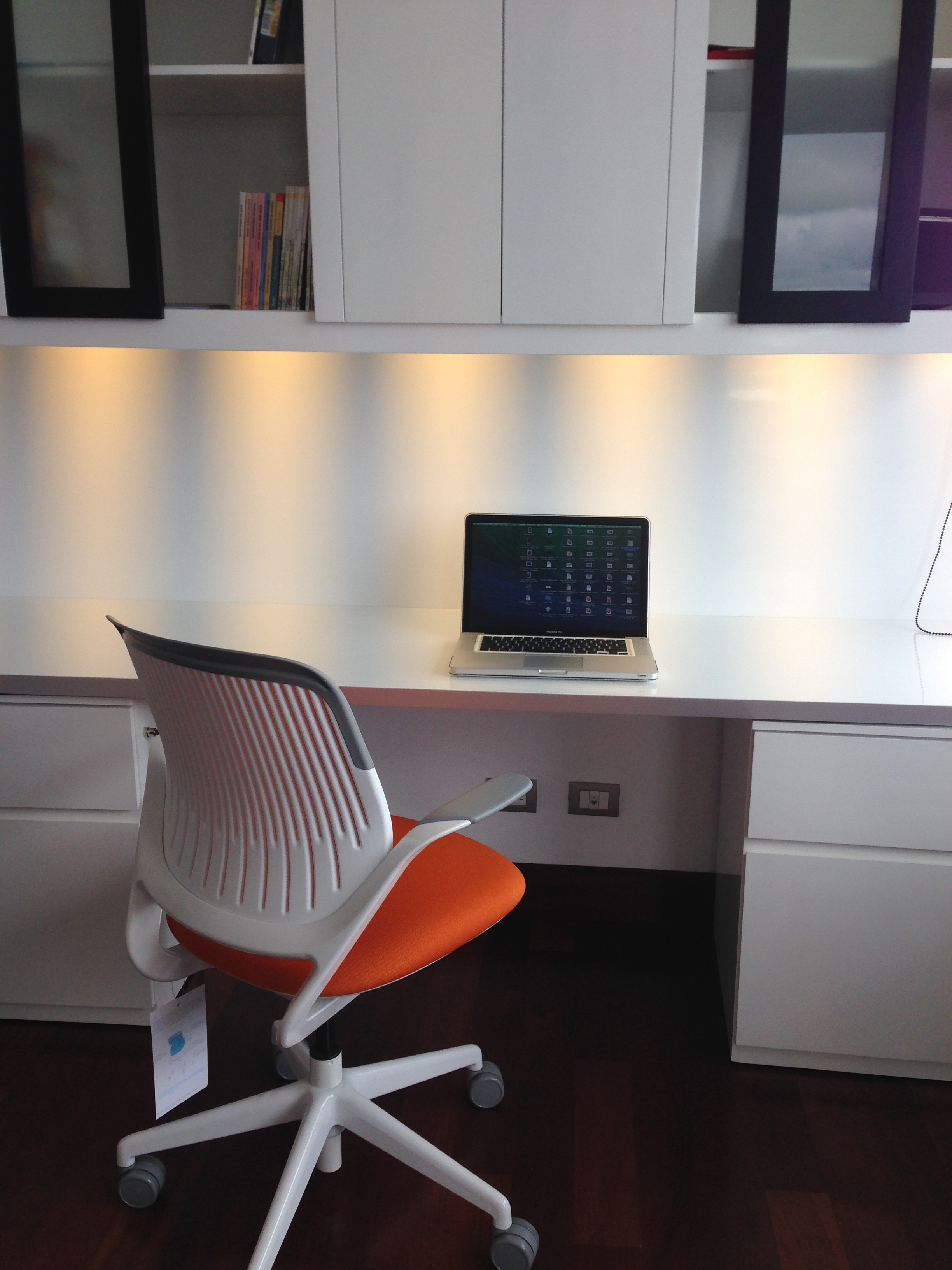 温馨童趣,MDF 与 Corian®的巧妙结合-26