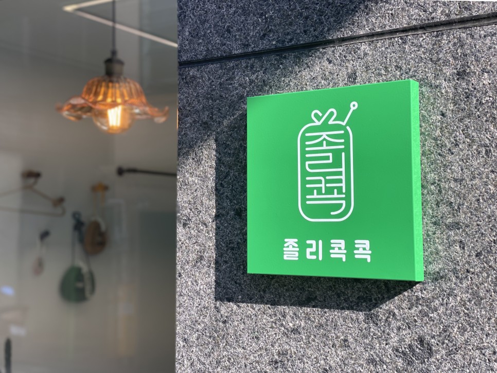 极简风格家居饰品店设计-9