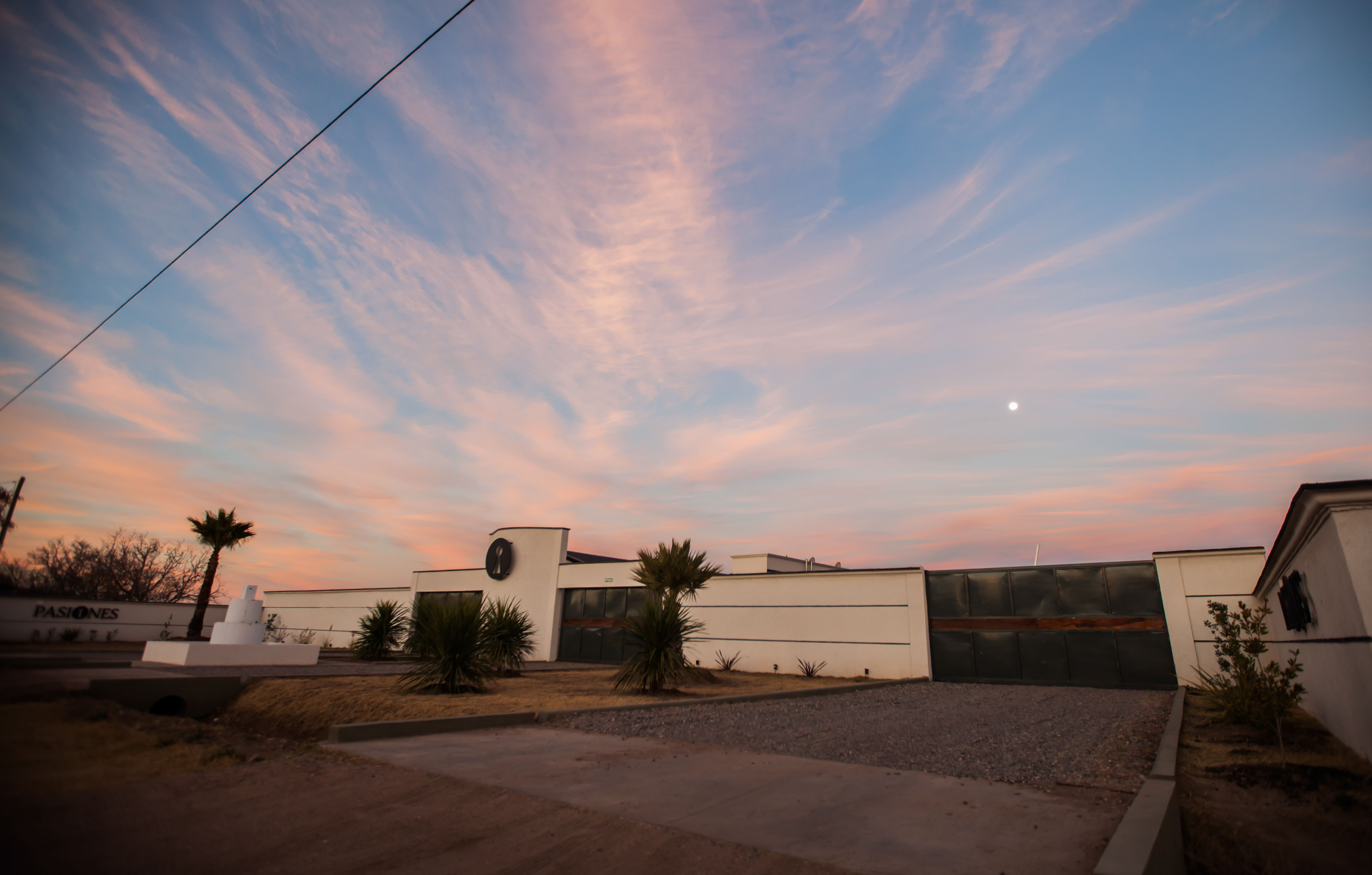 激情汽车旅馆-7