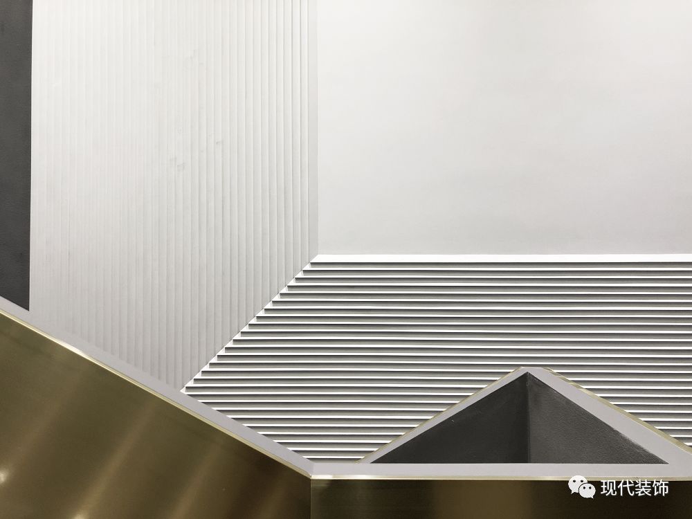 画中画灵感迸发之地 | AD GIN STUDIO 高端影棚设计-32