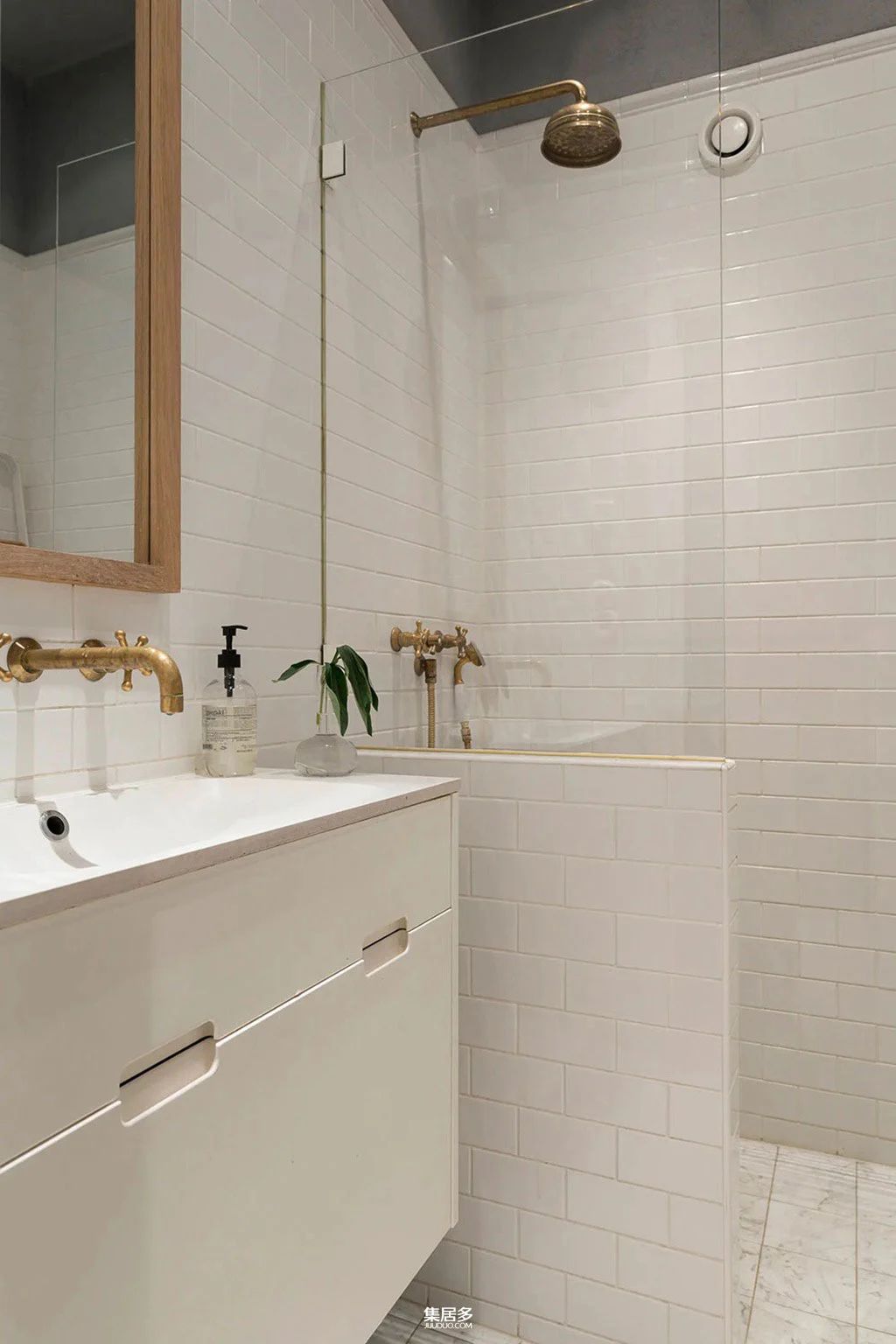 斯德哥尔摩时尚公寓设计丨瑞典斯德哥尔摩-21