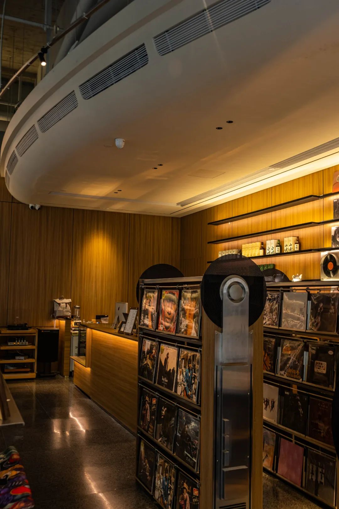 黑胶星球丨中国武汉丨12SQUARE-22