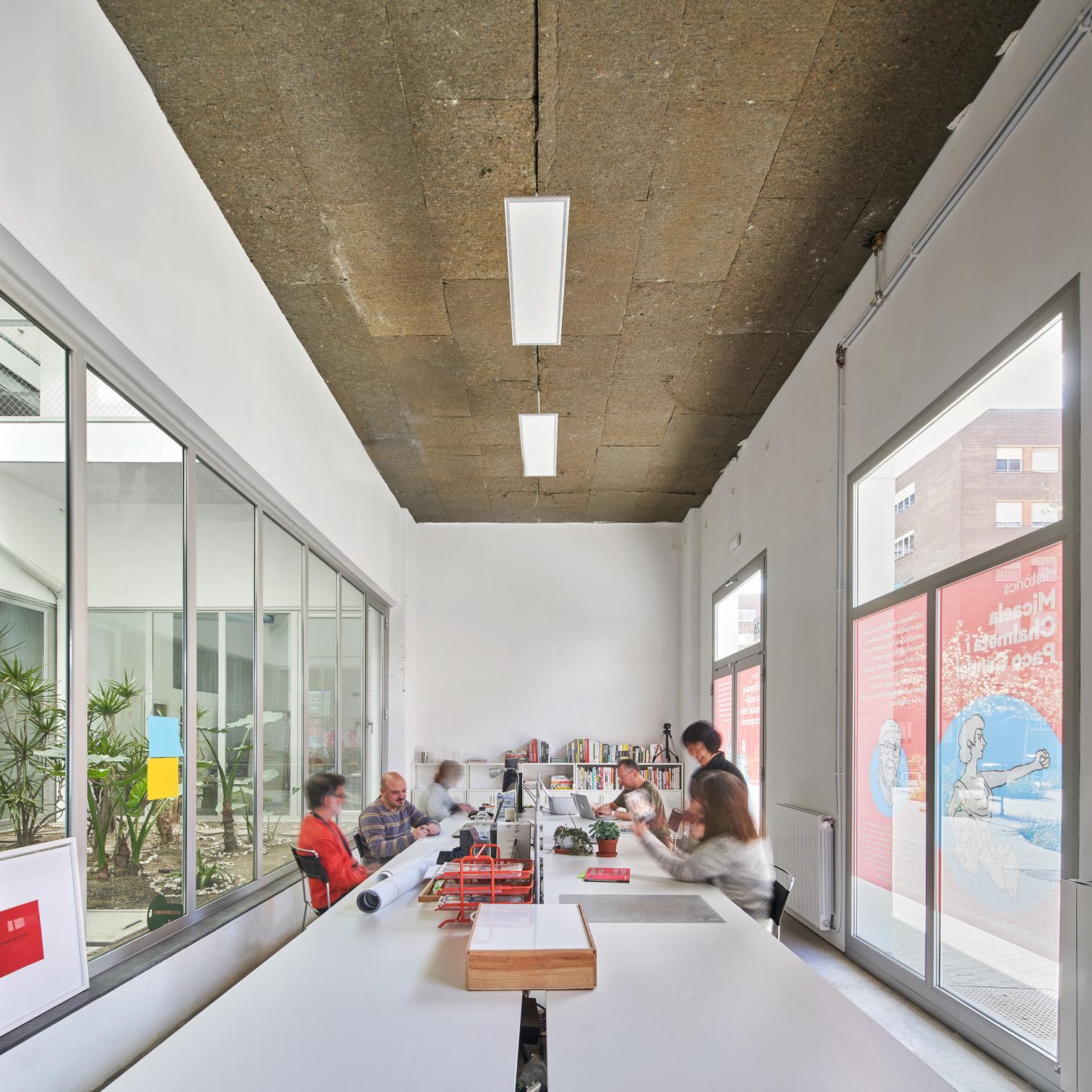 巴塞罗那"La Chalmeta"合作住宅丨西班牙巴塞罗那-17