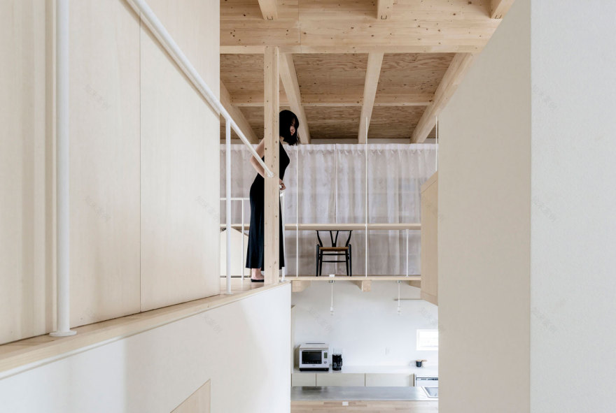 日本 Tomakomai 原木居所,打造现代生活空间-50