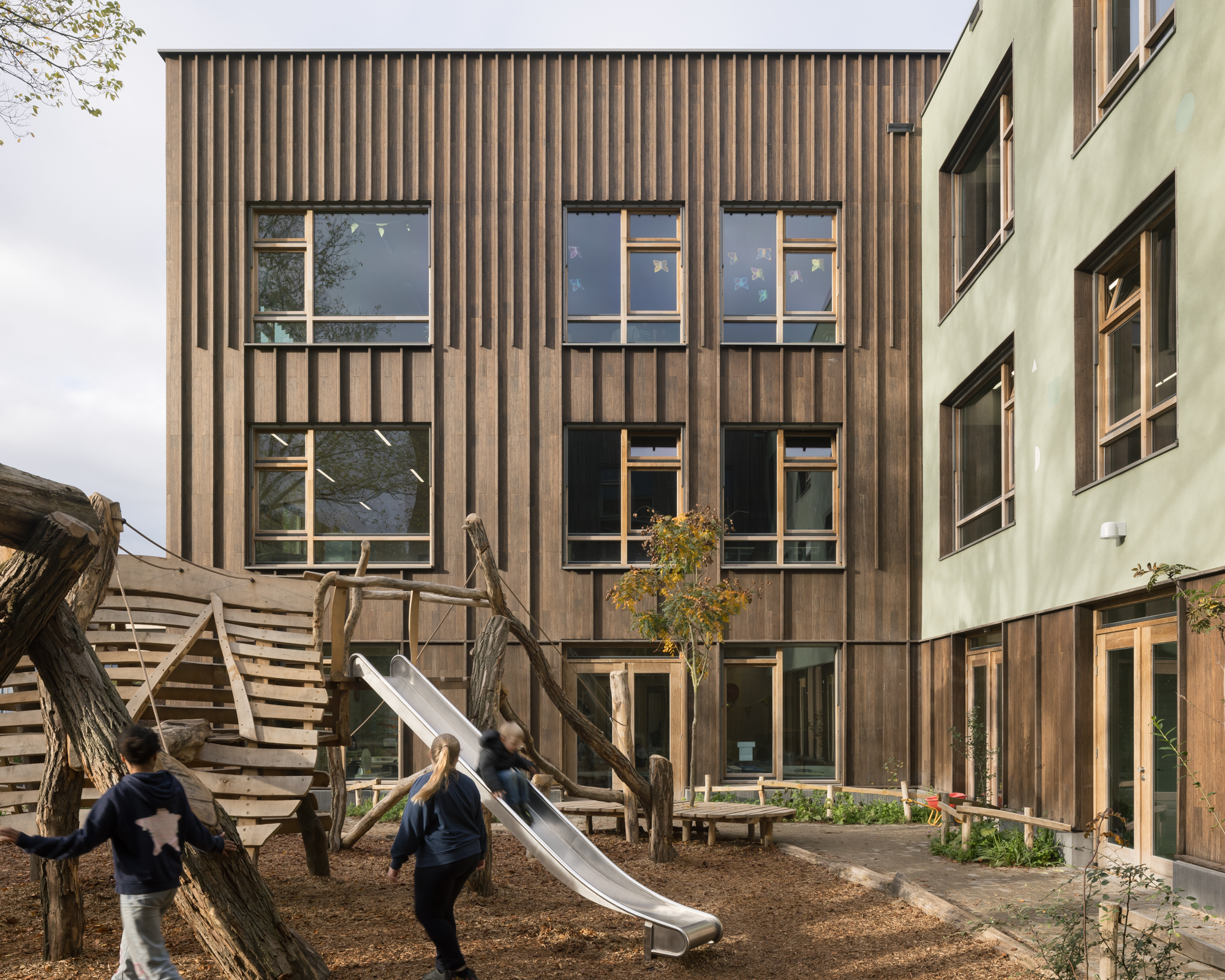 De Zevensprong - Integrated Child and Expertise Center / KRFT Architecture-35