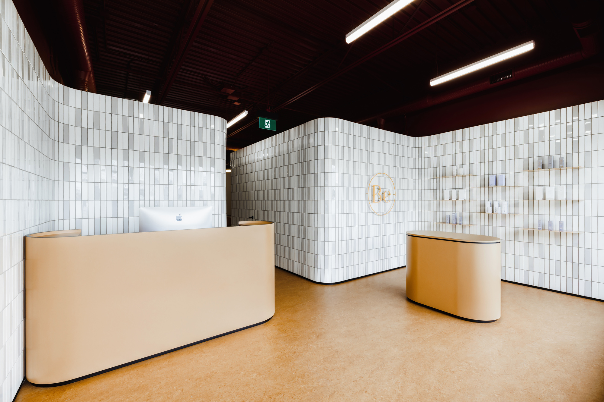 美容编辑诊所丨加拿大丨Sturgess Architecture,Bold Workshop-12