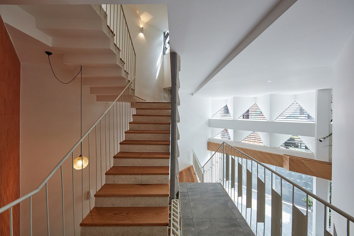 空间魔法师 · 新旧融合的越南特色住宅设计-7