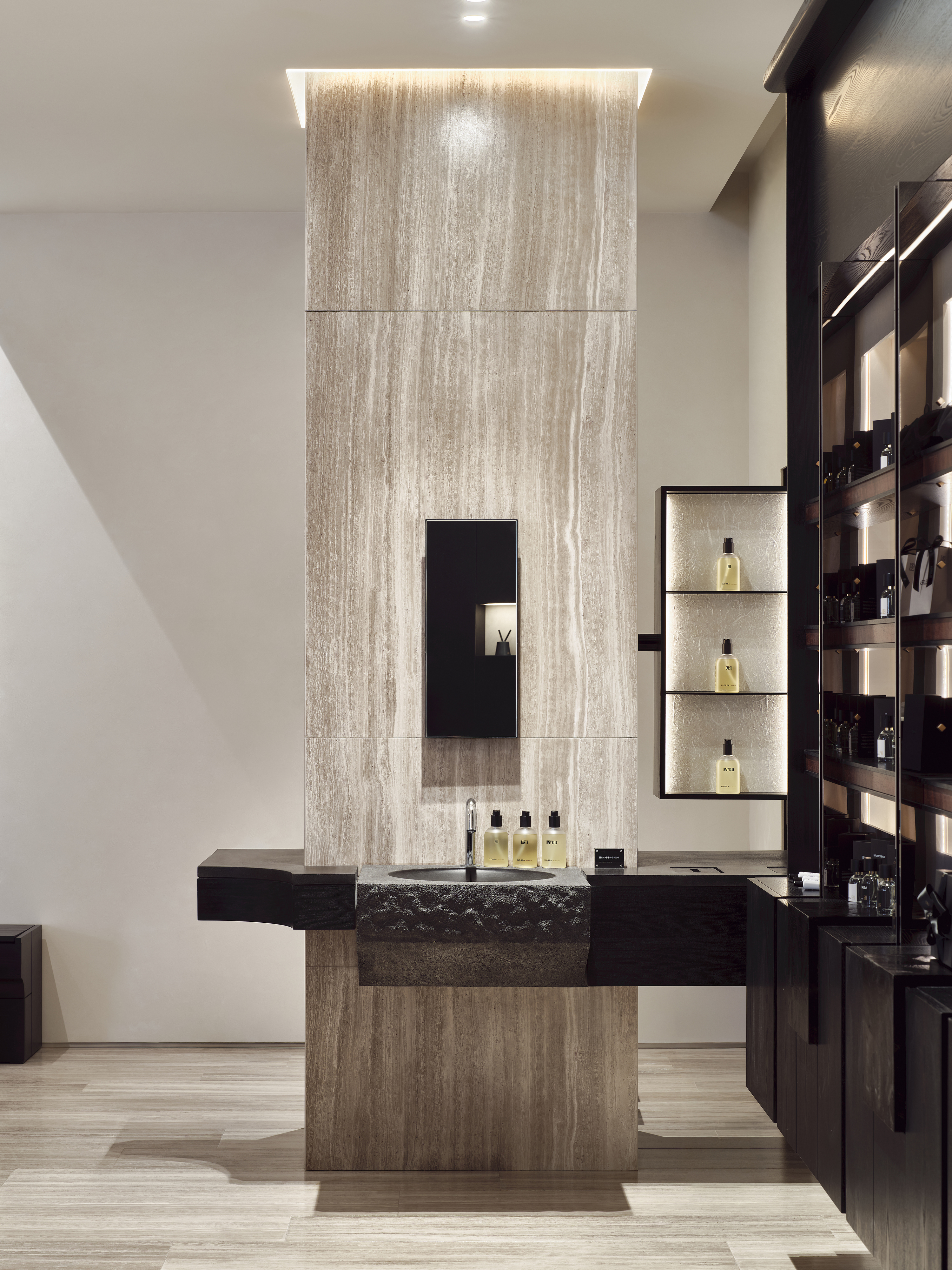 ELOREA Flagship Store,-29