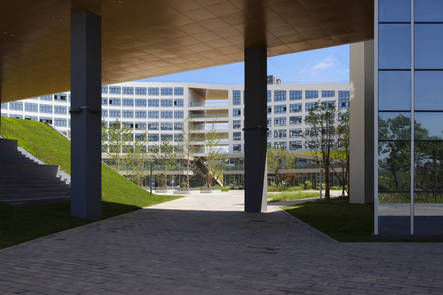 北京大兴国际机场生活服务设施工程-20