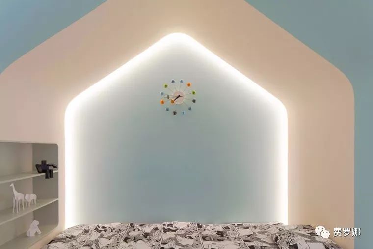 上海老建筑再现底蕴，改造40年天井街屋成为老城中的一点“白”-18