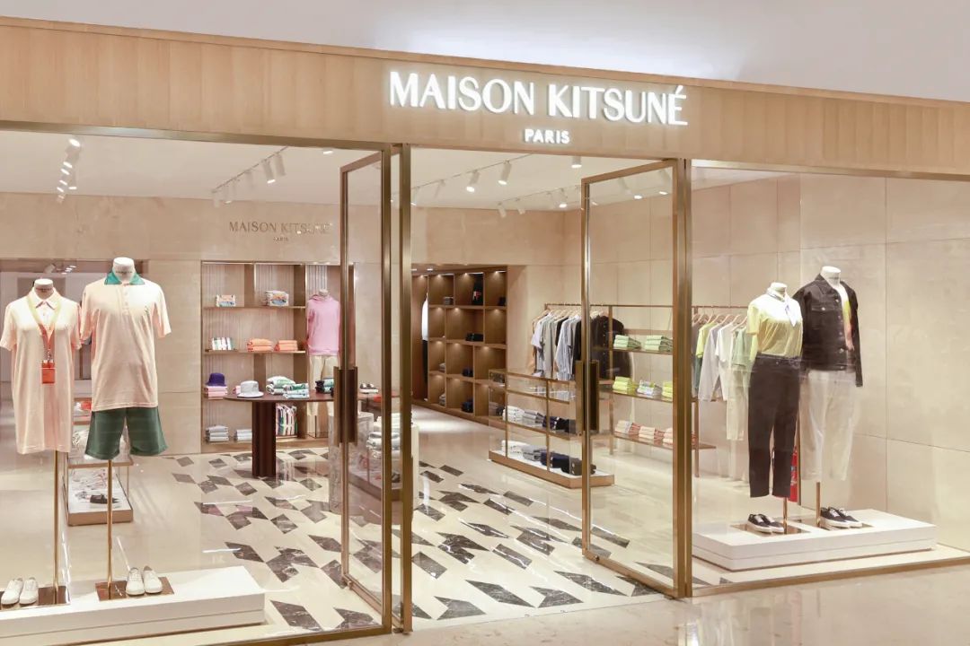 Maison Kitsuné 南京德基广场精品店设计丨中国南京-16