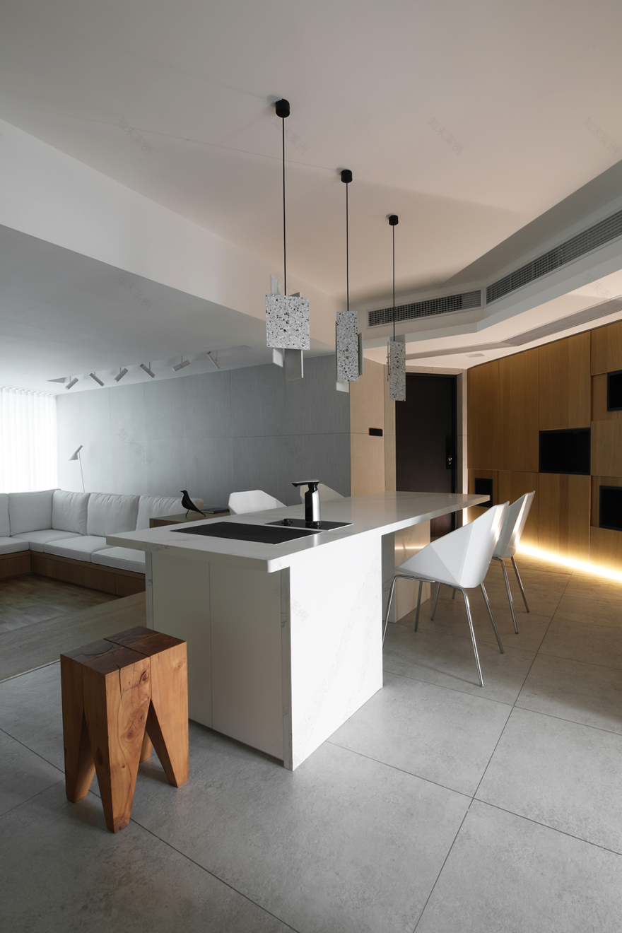 田间之上中国湘菜馆丨中国广州丨黑白木设计-160