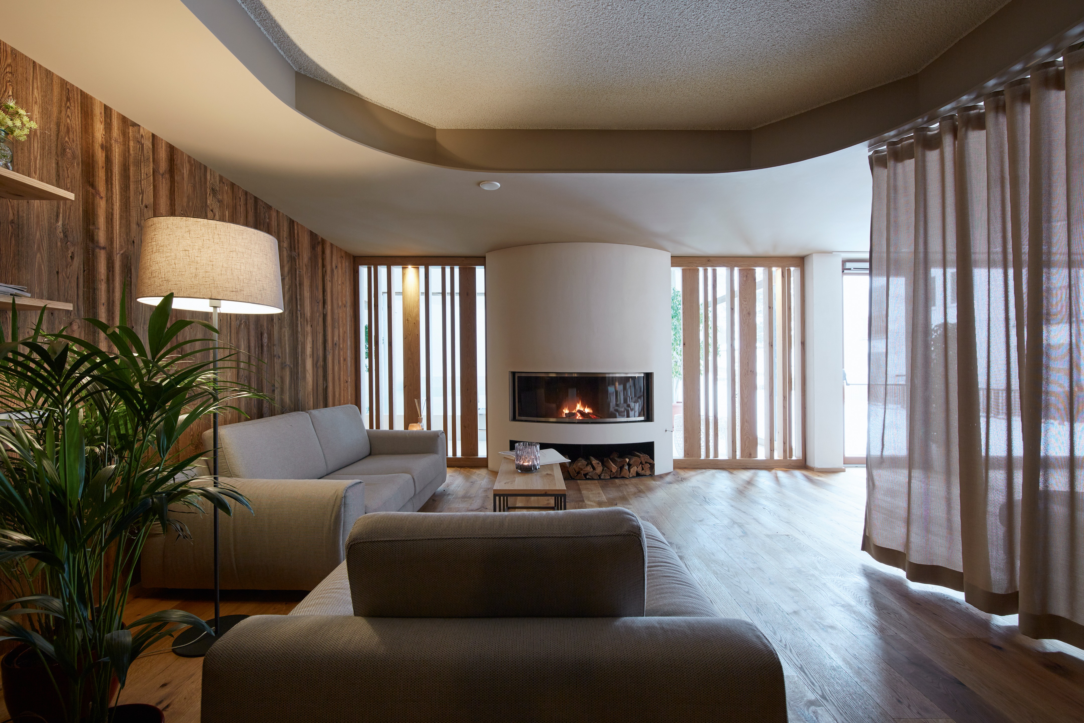 晶莹剔透的水疗酒店 | 泳池、桑拿、放松空间-11