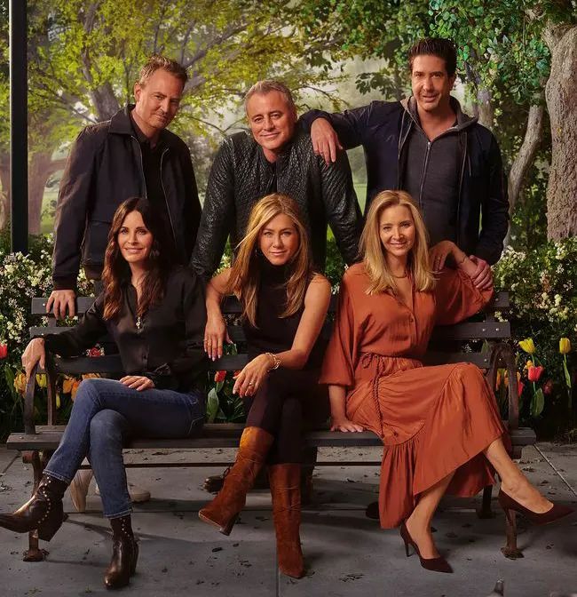 《老友记》重聚特辑室内设计-0