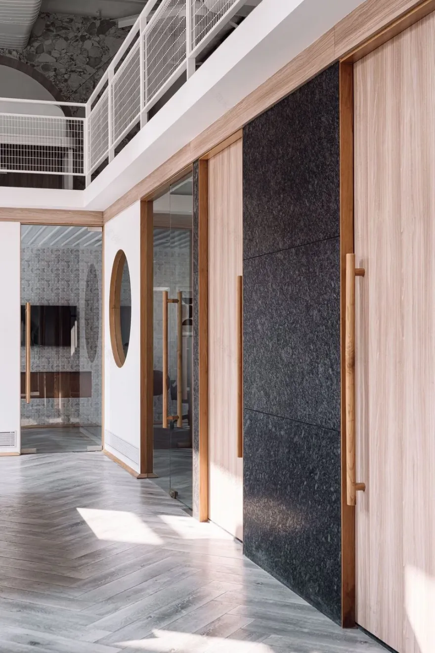 半弧办公室丨印度加尔各答丨Spaces & Design-28