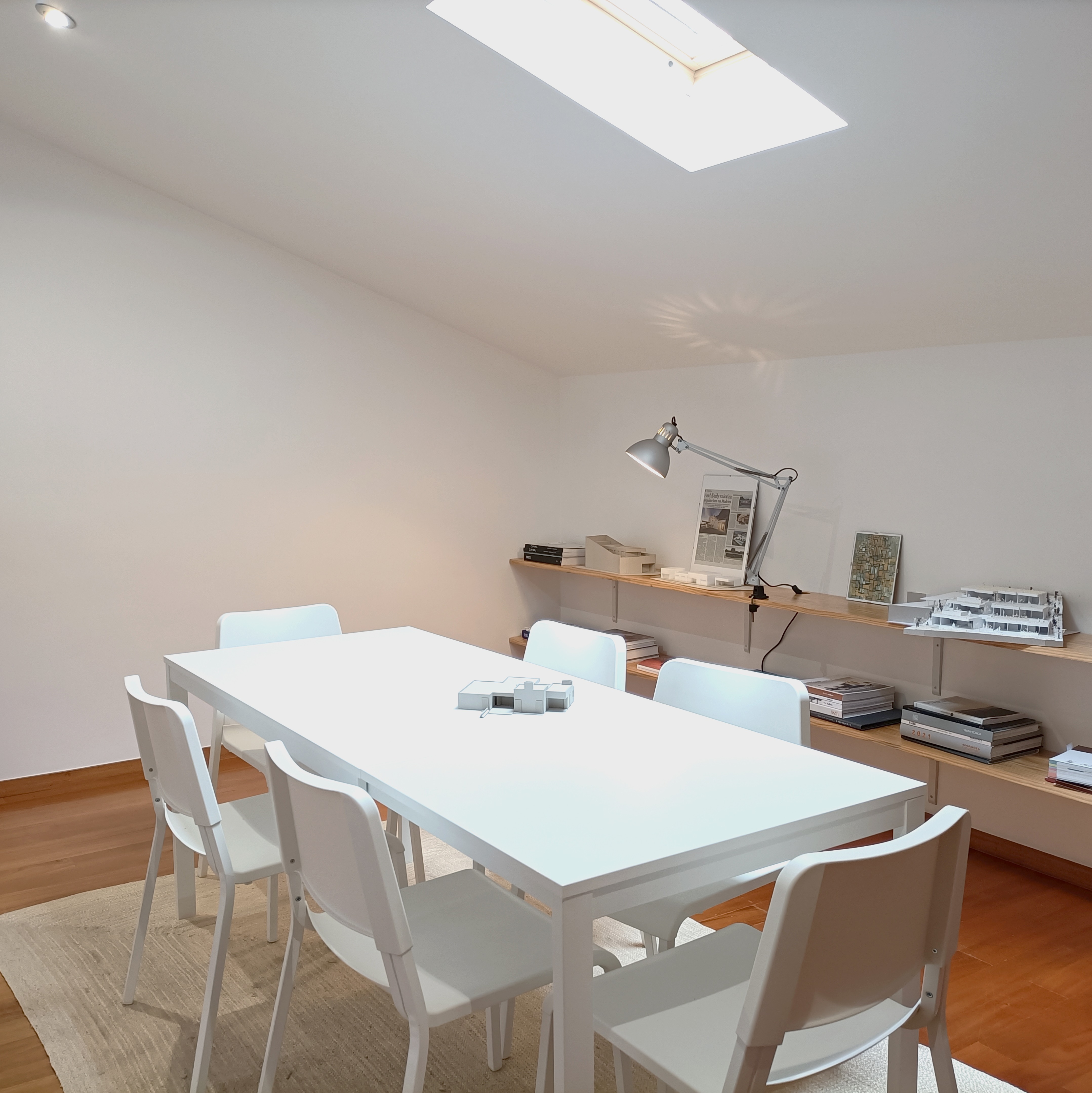 红波窗帘工作室丨葡萄牙丰沙尔丨AA.Arquitectos-10