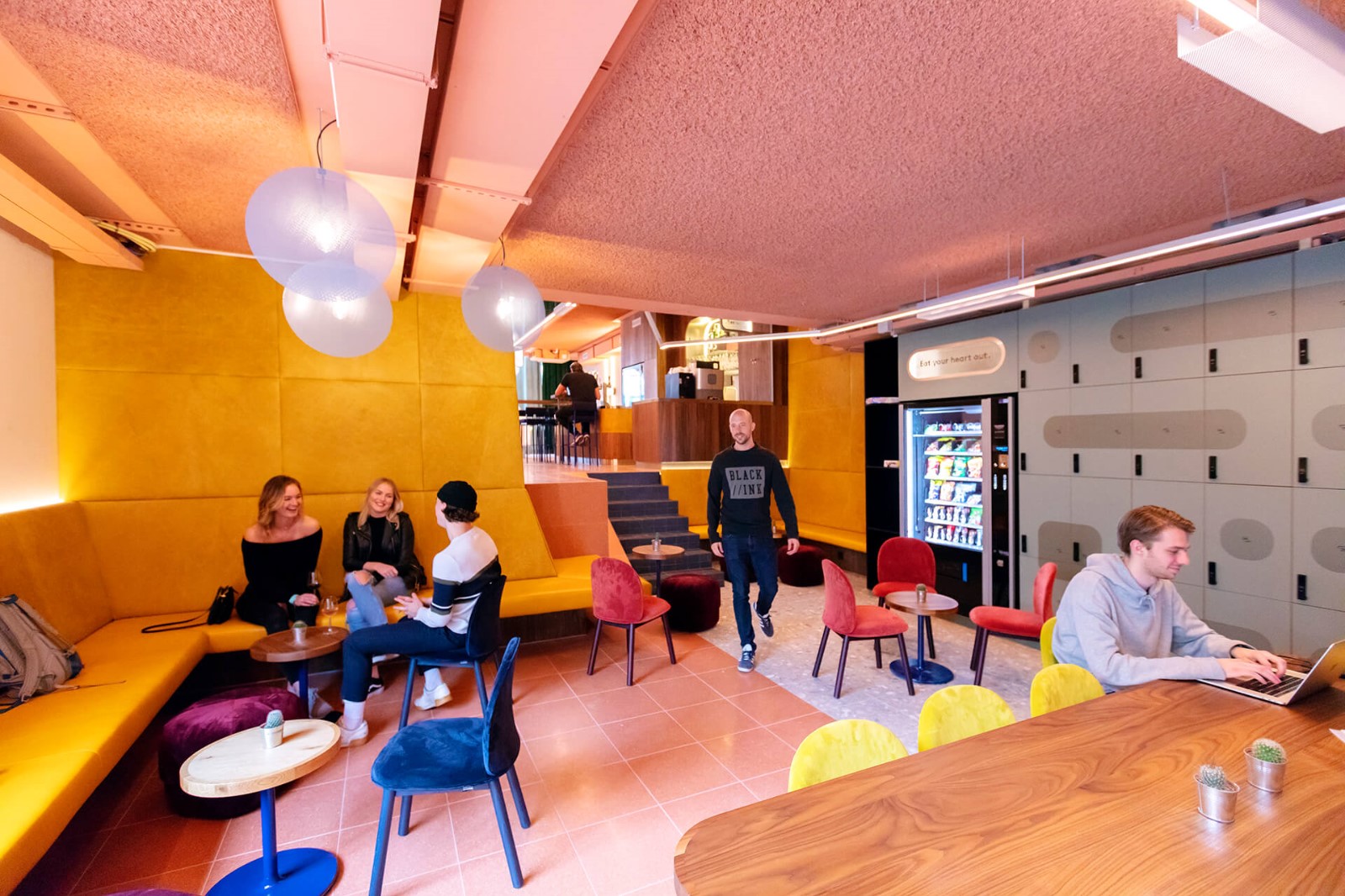 鹿特丹CityHub酒店：未来的城市酒店需要千禧年连接到新的地方-10