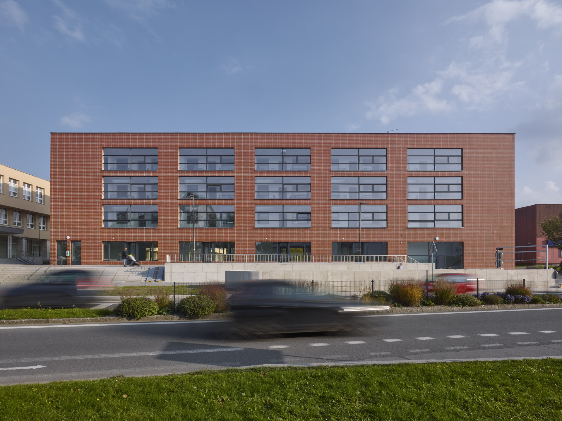 奥洛维28日十月广场及城市公寓楼项目丨捷克丨Atelier RAW-10