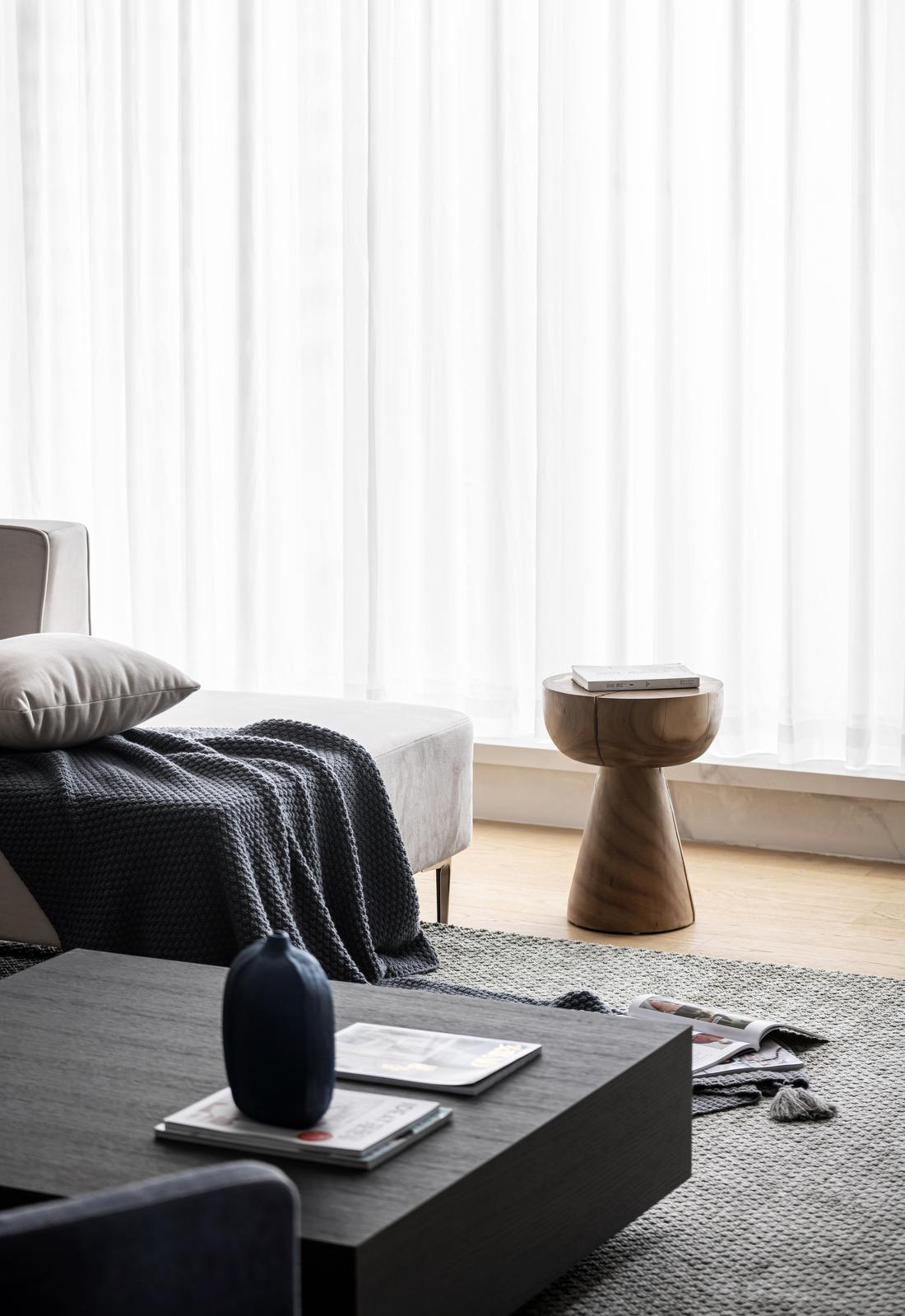 诗意江景私宅 · 现代主义的温馨栖居艺术-15