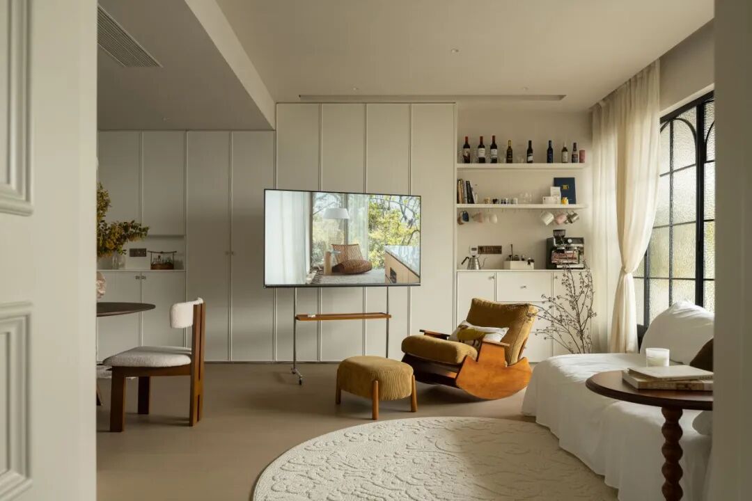 无向空间设计｜三室改一室的中古奶油风魔法-36