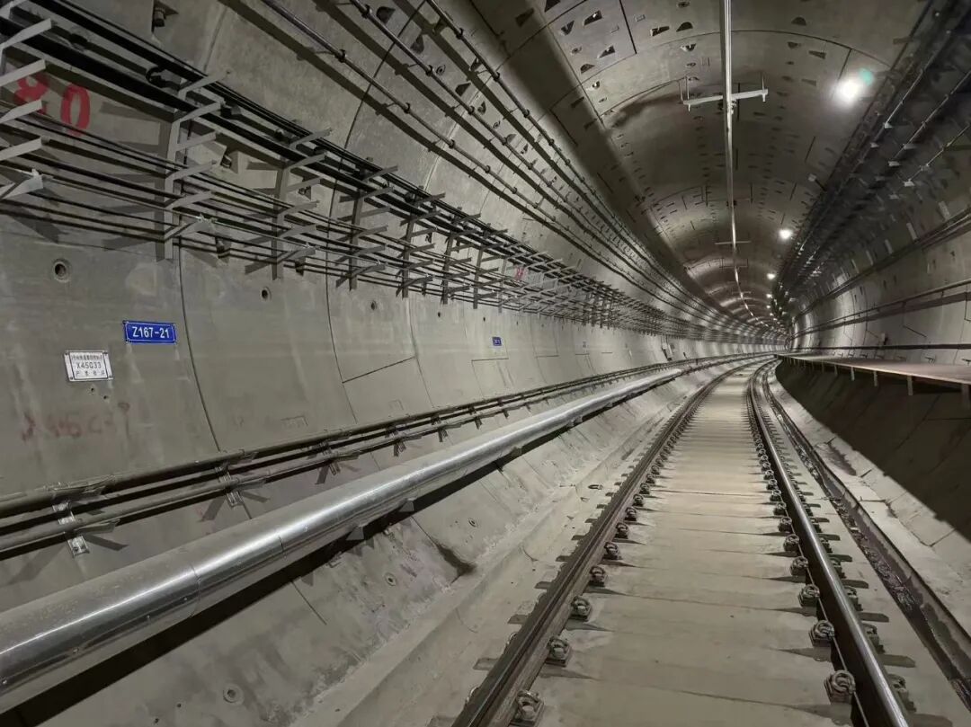 助力交通强国建设！中建八局两条轨道交通线路同步开通运营-158