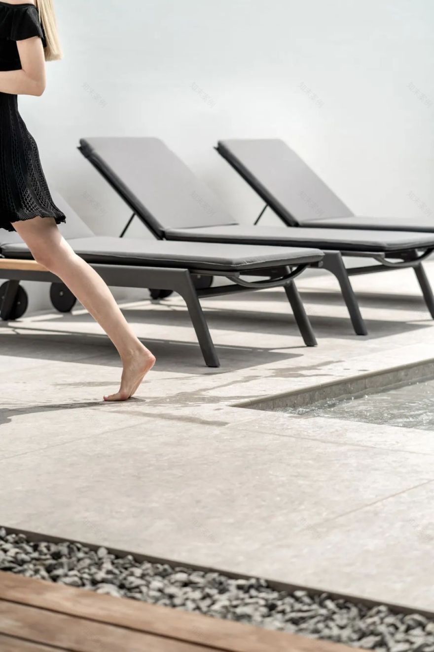 乌克兰 800㎡庭院景观别墅丨NOTT DESIGN-16