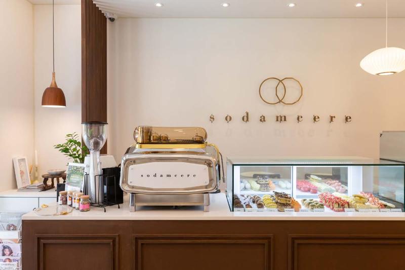 10 坪高级个性商店设计案例解析-16