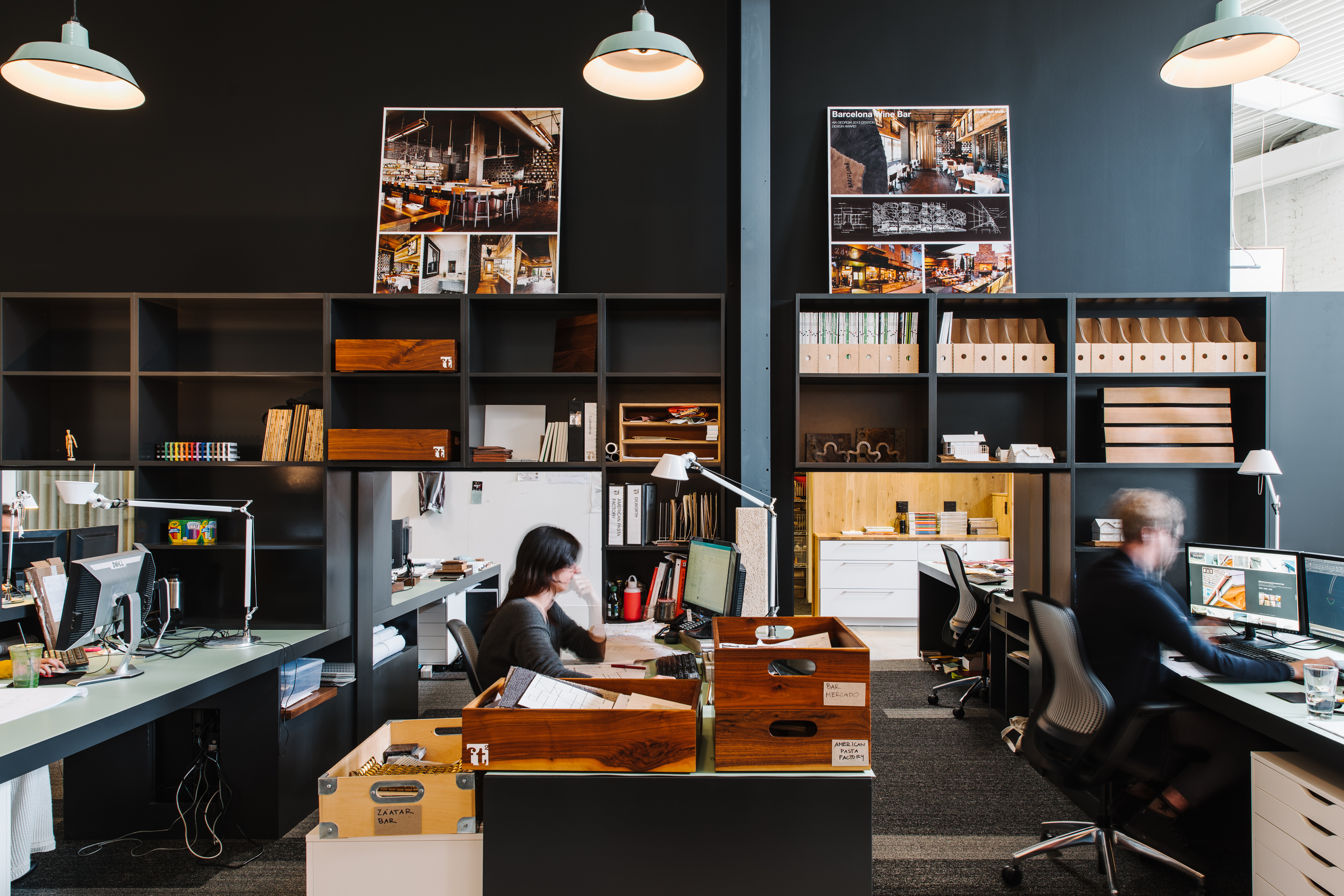 旧仓库变身创意办公空间-8