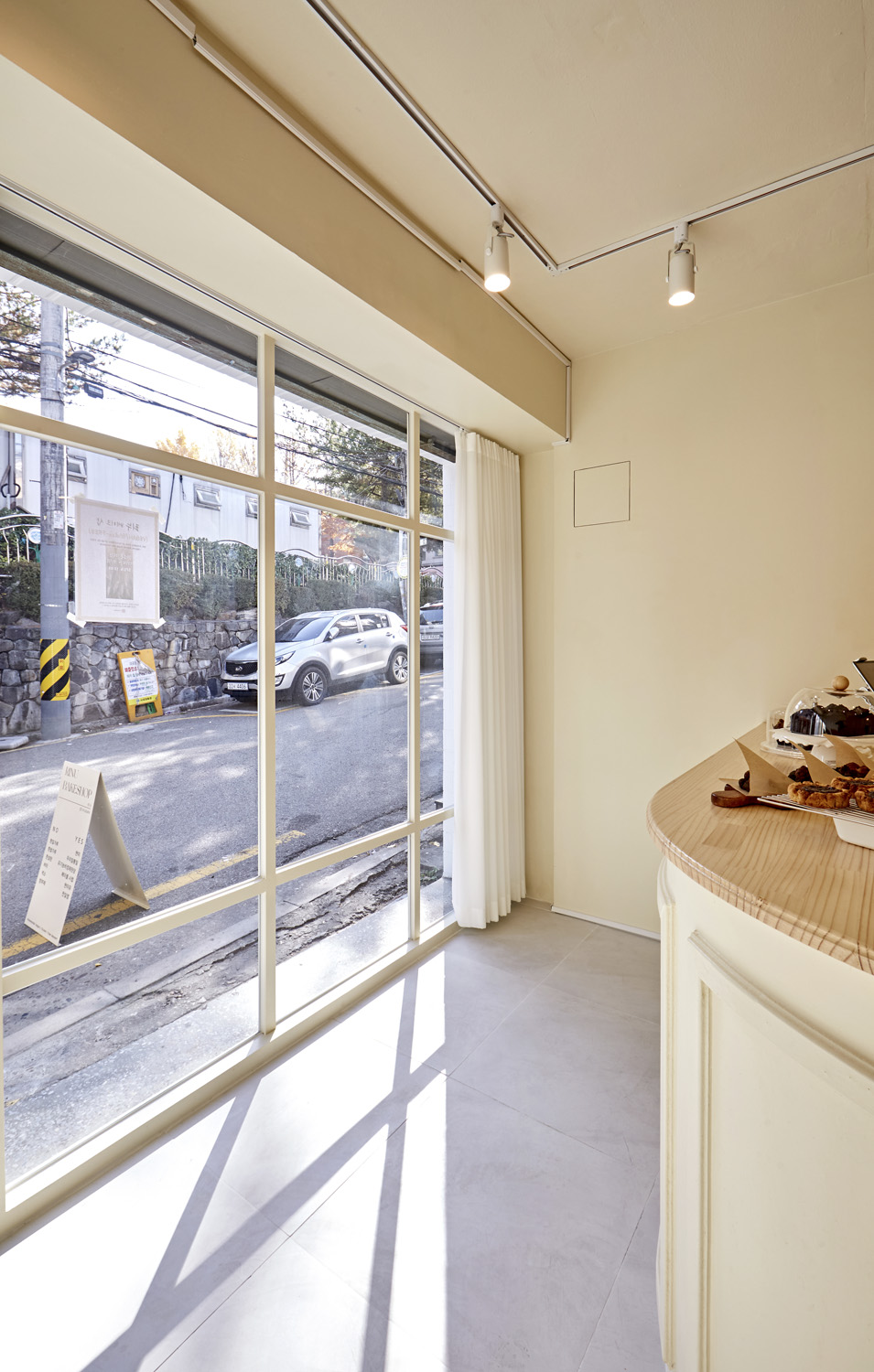 简约设计，9 平米小店的魅力-9