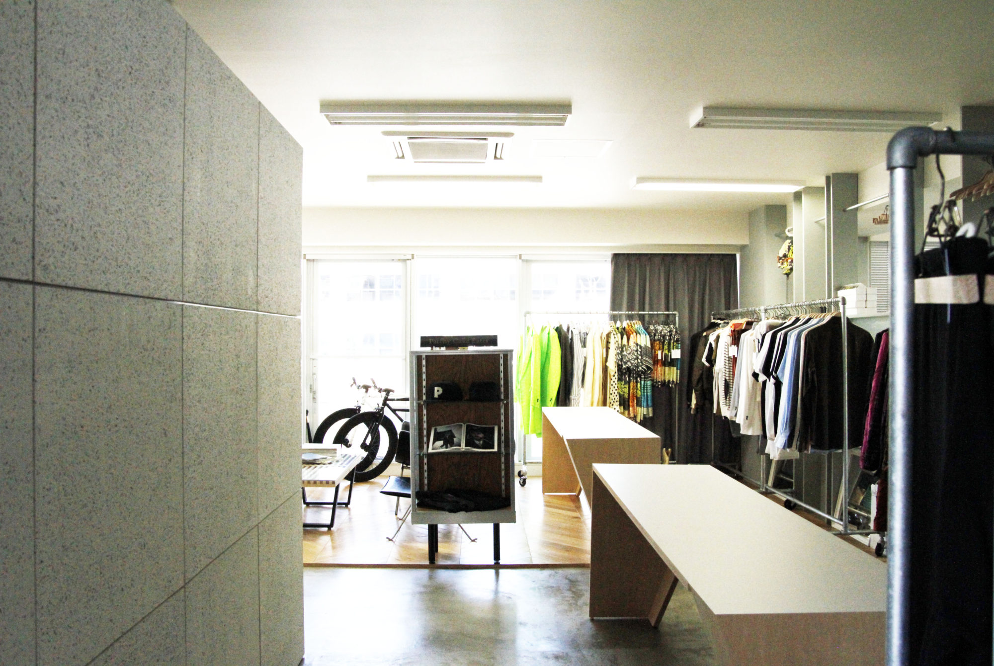 办公室 P · 清除通用数据中心（注：UDC根据常见理解为通用数据中心，但P含义不太明确，需结合具体语境判断其确切意思） 丨日本东京-5