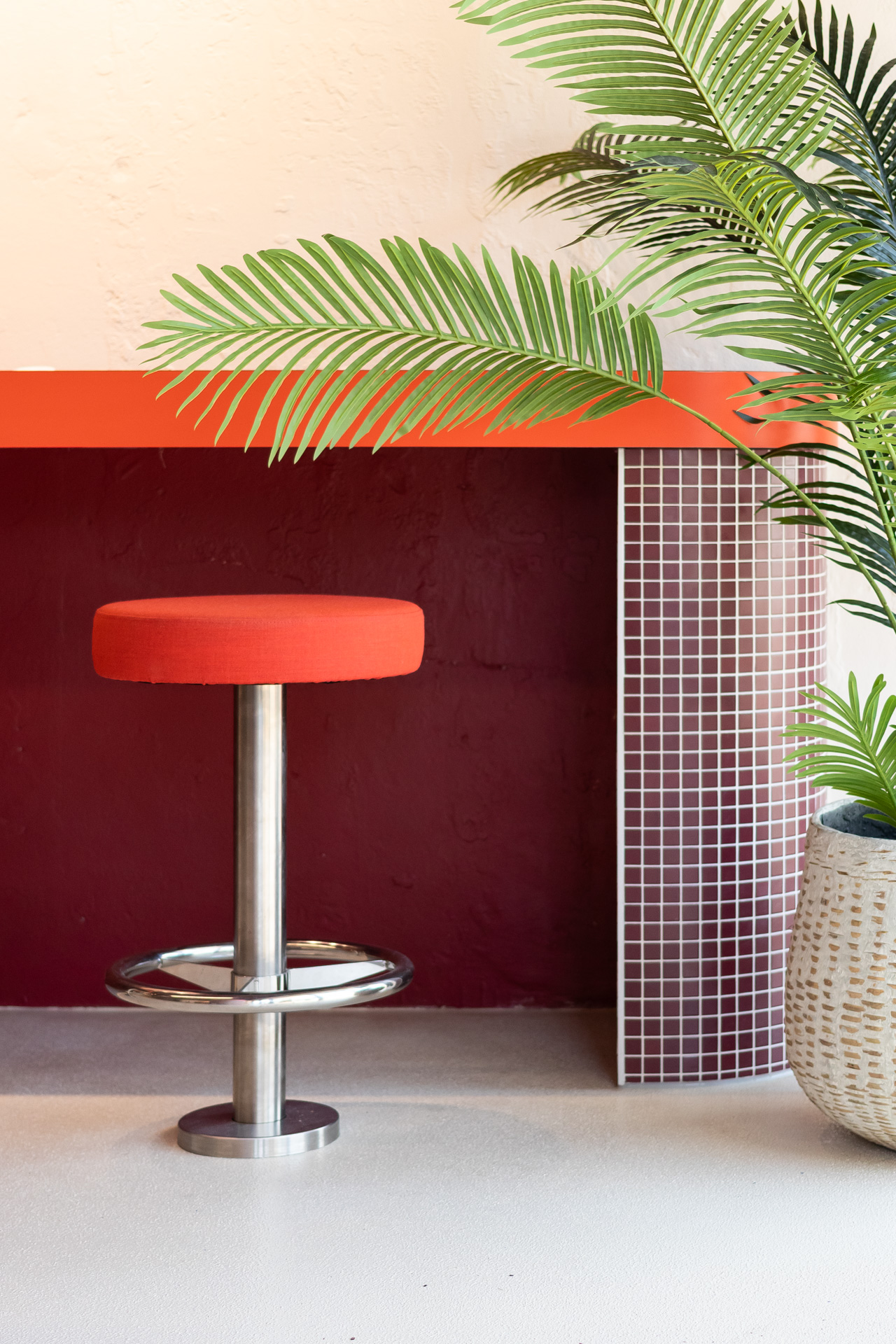 LILLIAN'S LAUNDROMAT-28