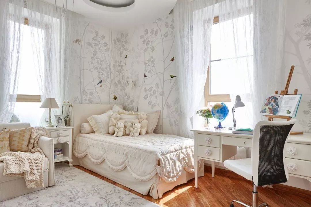 童趣盎然的多彩儿童房设计-14